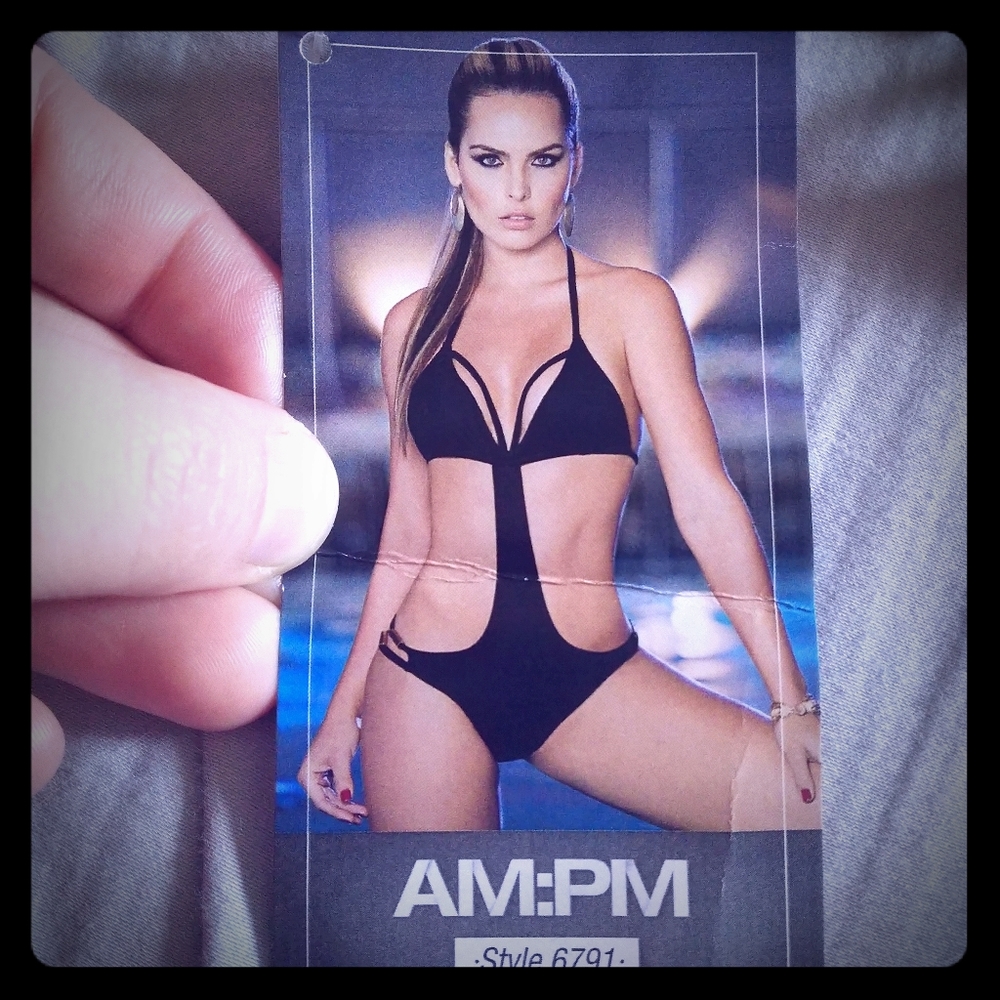 AM:PM black monokini
